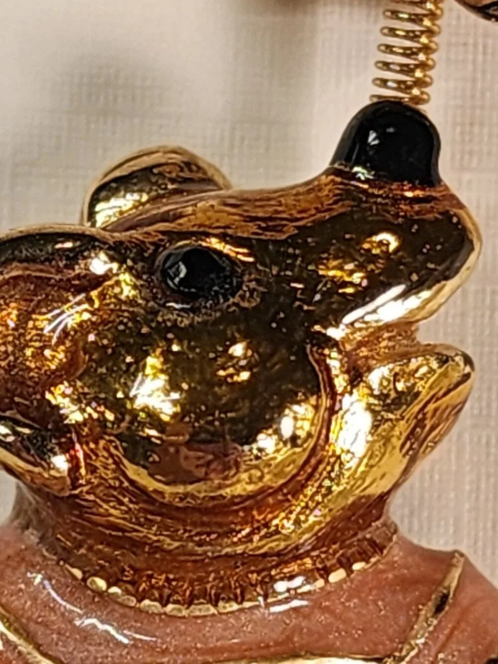 VINTAGE Honey-Loving Bear Gold-Tone Brooch With Rhinestones & Bees On a Spring